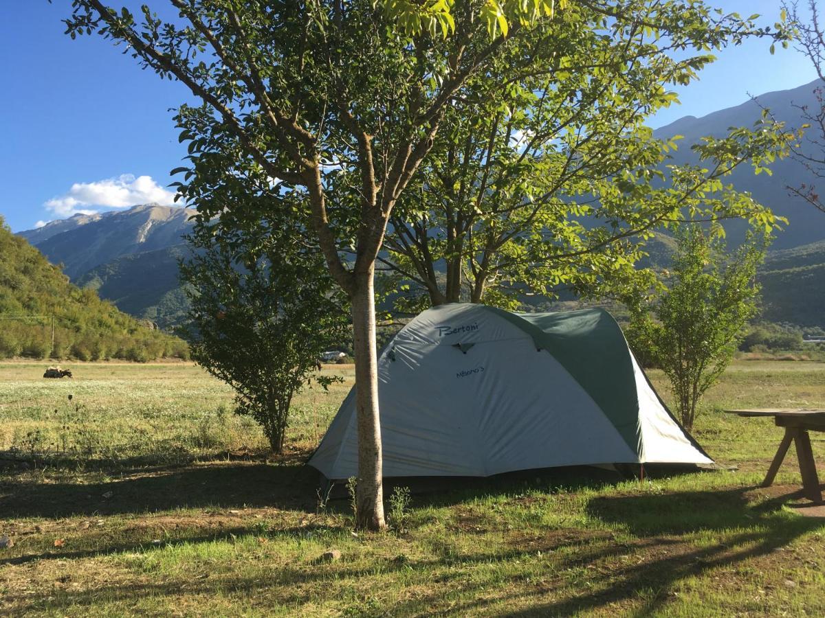 Hôtel Albturist Ecocamping Permet & Outdoor Sports Center Extérieur photo