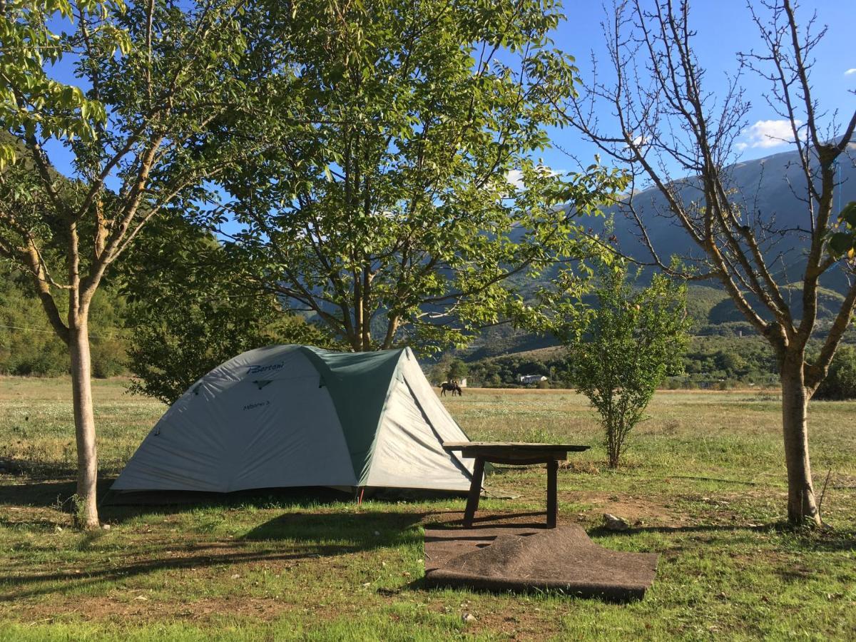 Hôtel Albturist Ecocamping Permet & Outdoor Sports Center Extérieur photo